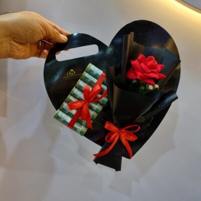 Elegant heart-shaped gift card