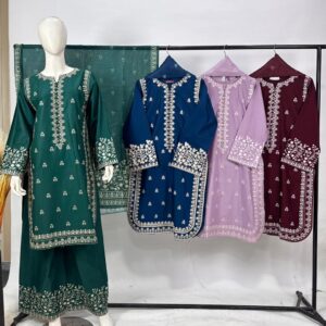 Premium Lawn 3-Piece Suit – Elegant Swiss Lawn Dupatta